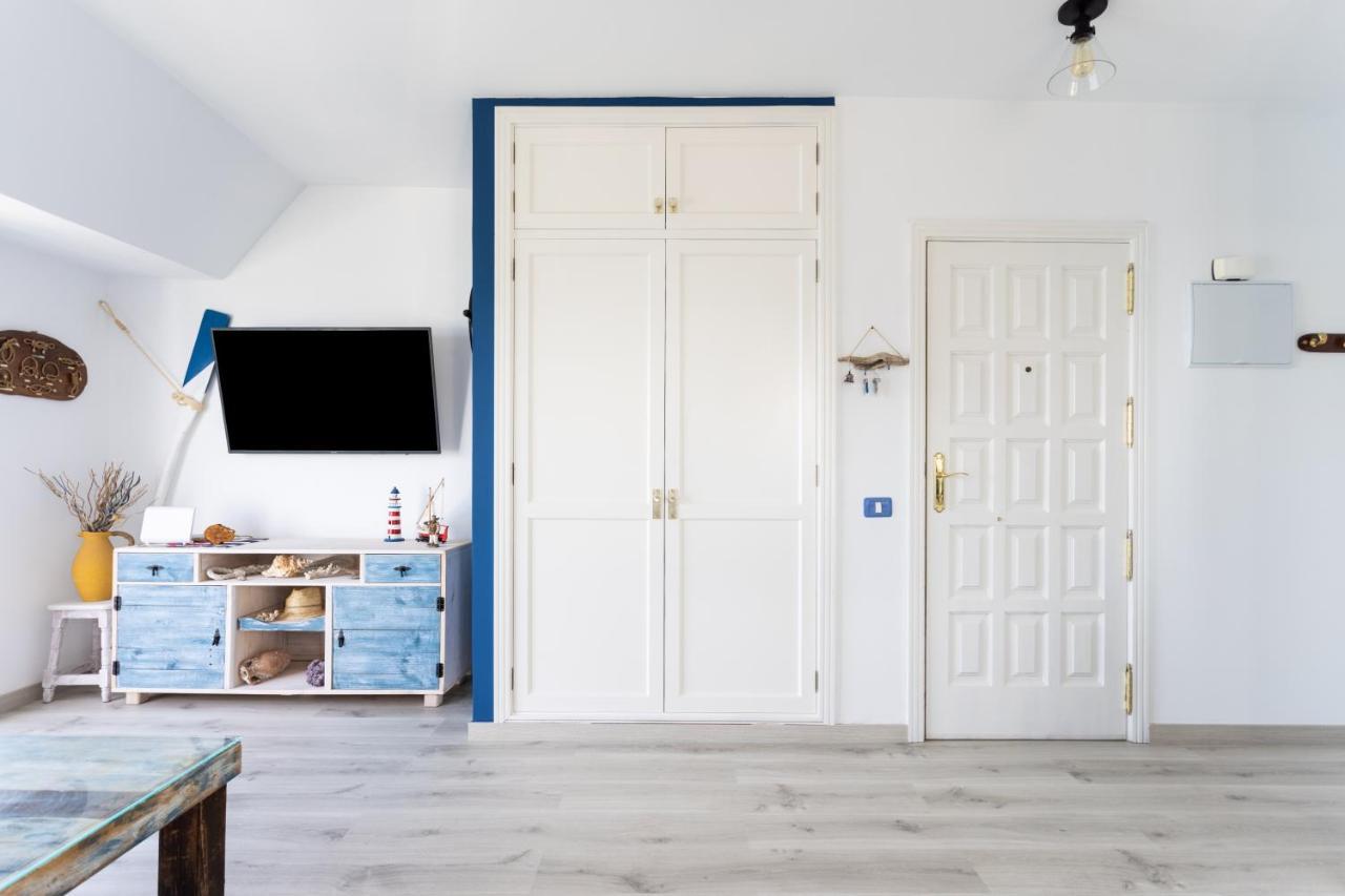Home2Book Sea Front Attic Las Galletas Luaran gambar