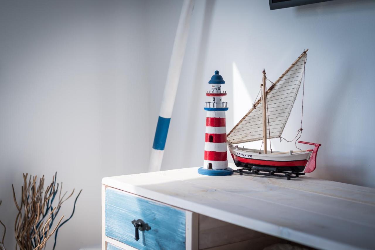 Home2Book Sea Front Attic Las Galletas Luaran gambar